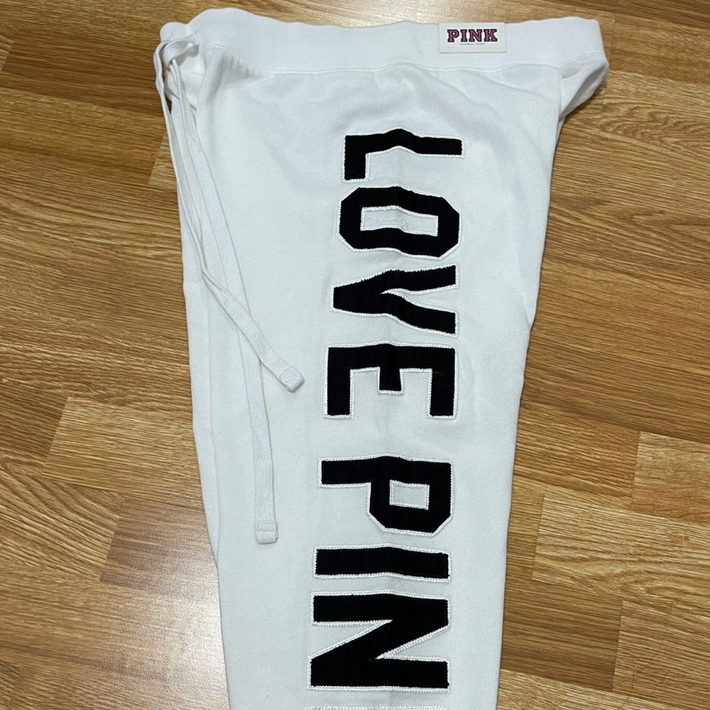 Victoria’s Secret PINK- White cotton comfty lounge sweatpants- Womens Small